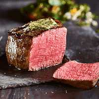 Super Trimmed™ Crown Filet Mignon®